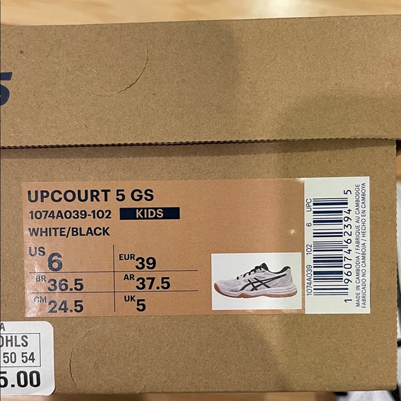 ASICS Sneakers - Picture 6 of 6